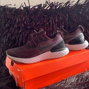 Nike Epic React Flyknit